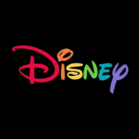 NEW Disney Rainbow Spellout Logo Child's Unisex Black Short Sleeve T-Shirt 6-7 - Picture 5 of 7